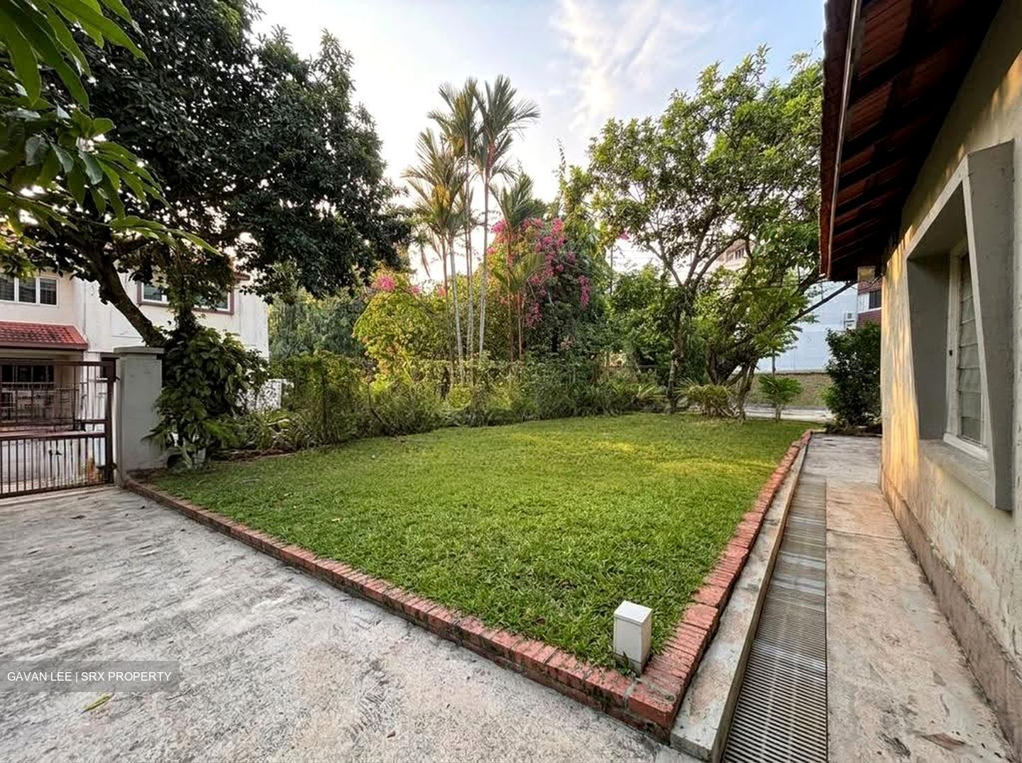 Adelphi Park Estate (D20), Terrace #613363661